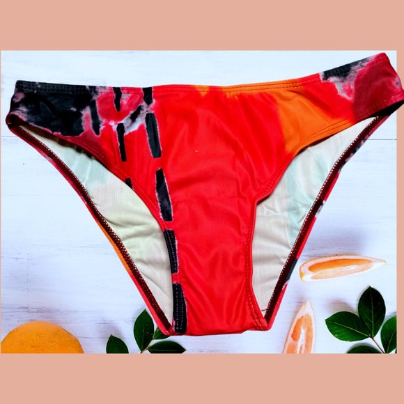 Sexy 3 Pc Bikini Skirt Adjustable & tie Straps Boho Retro Bikini Size: M NEW - Picture 4 of 7